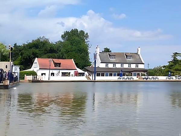 Reedham Ferry Inn Norwich