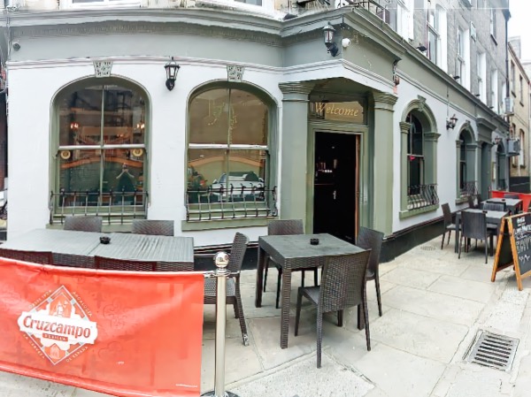 Walnut Tree Shades Norwich